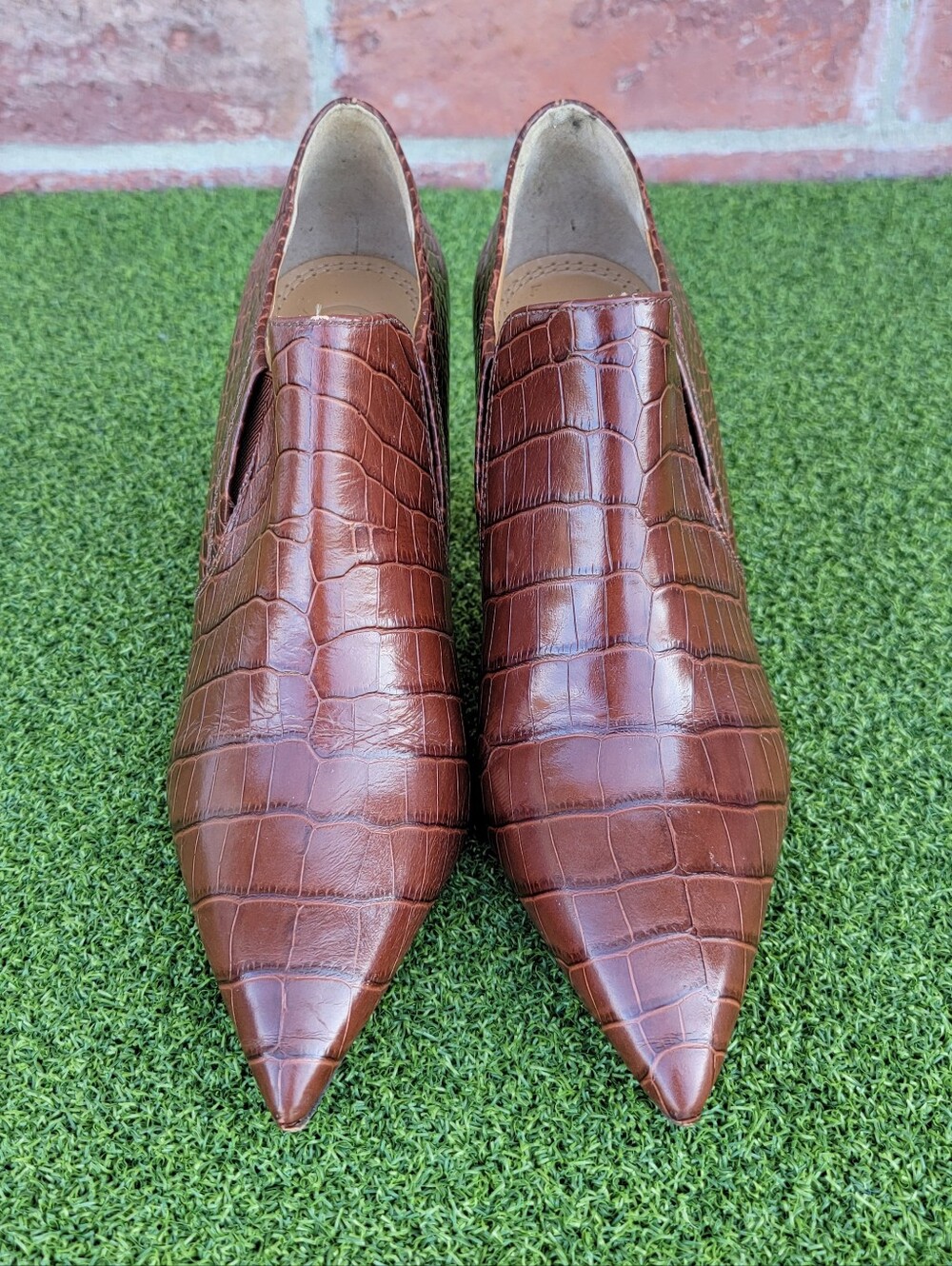 Tory Burch Brown Croc-Embossed Pointed Toe Slip-On Women's Heels ~ Size 7M